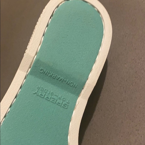 Brand never worn sperry’s - Picture 3 of 3